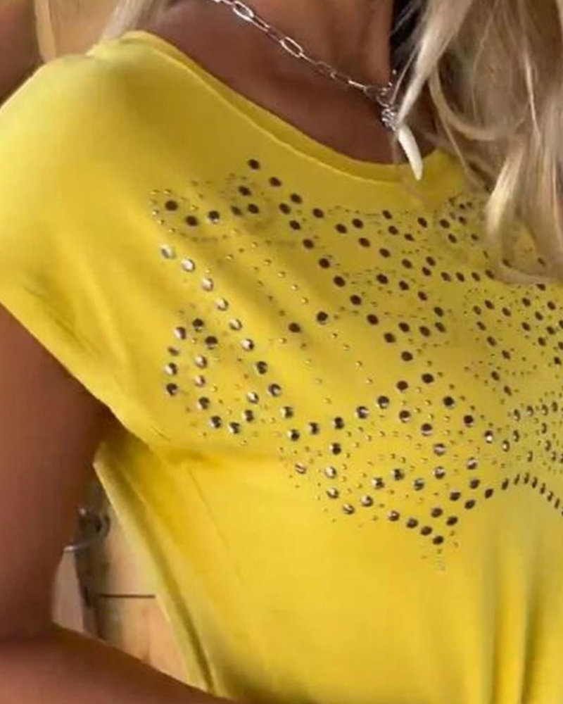 T-SHIRT FRANGES CLOUTÉES