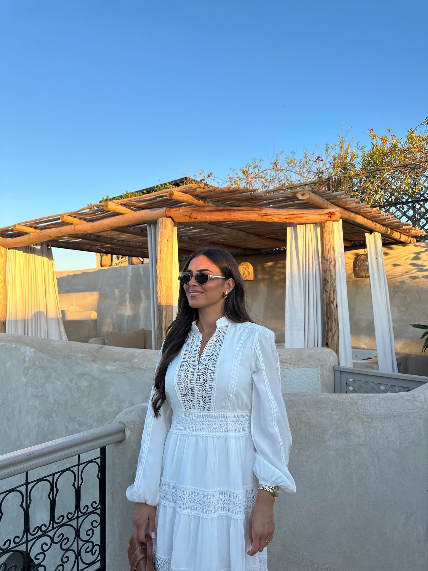Robe longue blanche élégante