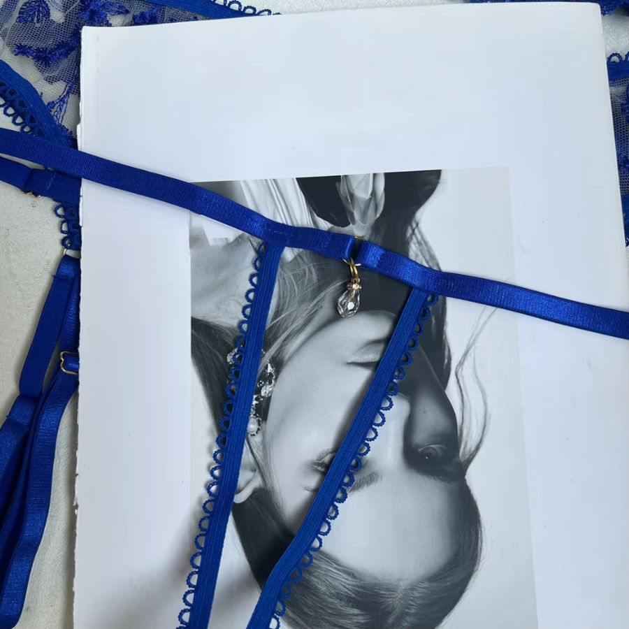 Lingerie Colombe Élégante